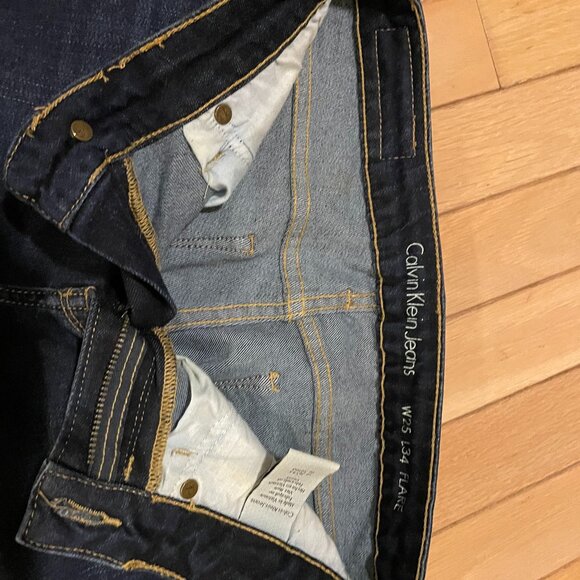 Classic Calvin Klein Jeans Size W25 L34 Flare - Picture 5 of 5